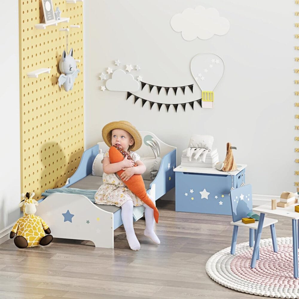 HOMCOM Toddler Bed