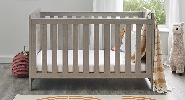 Babymore caro cot bed